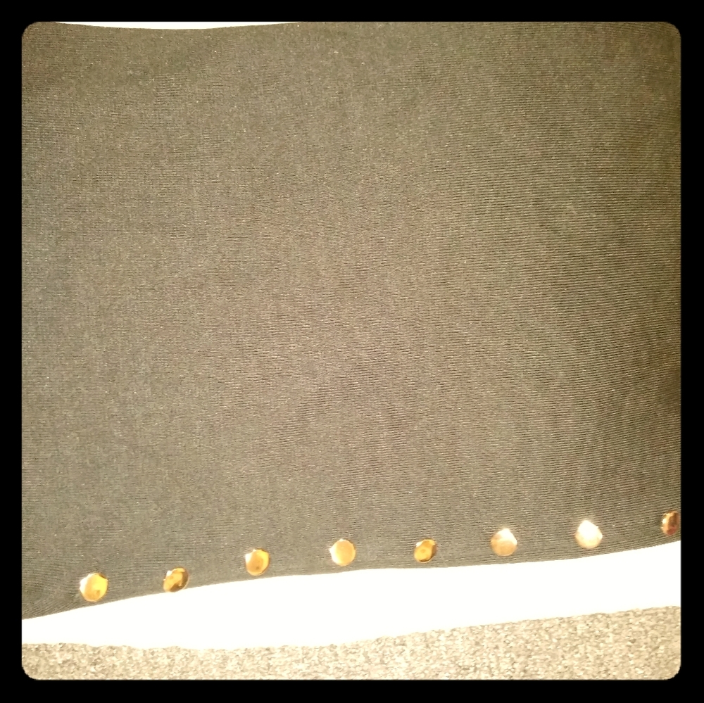 Straight black elastic skirt